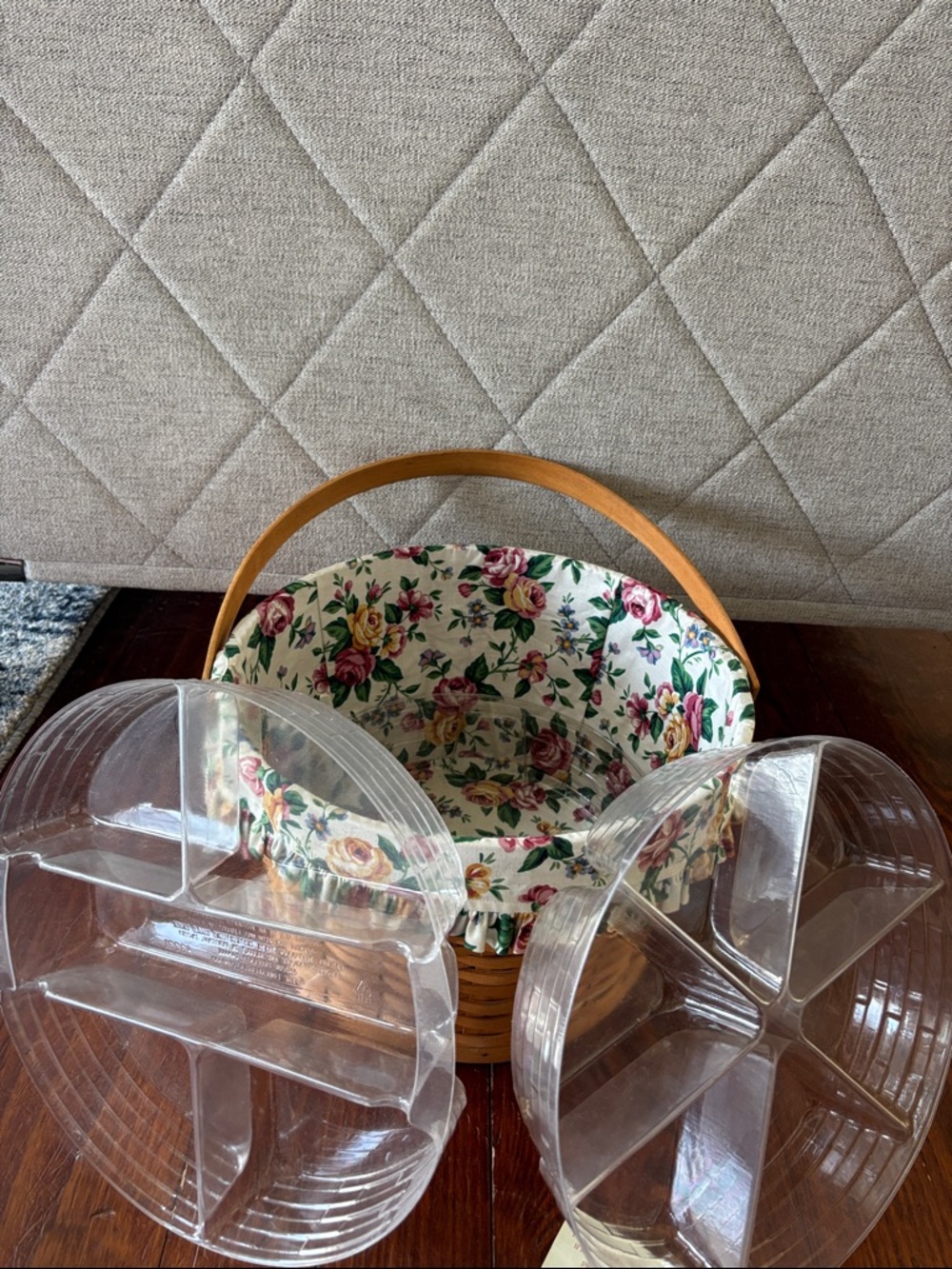 1995 Longaberger Hostess Floral Sewing Basket - Picture 4 of 8